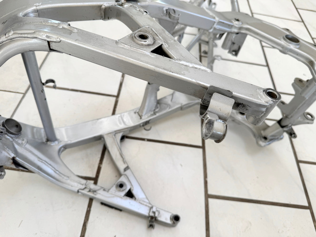 HONDA CBR 600 PC19  Rahmen & Brief Vermessungsprotokoll Dokumente unfallfrei