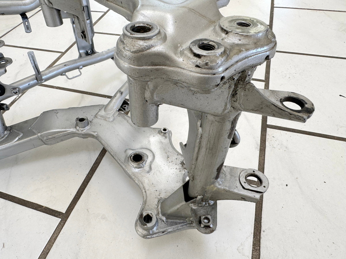 HONDA CBR 600 PC19  Rahmen & Brief Vermessungsprotokoll Dokumente unfallfrei