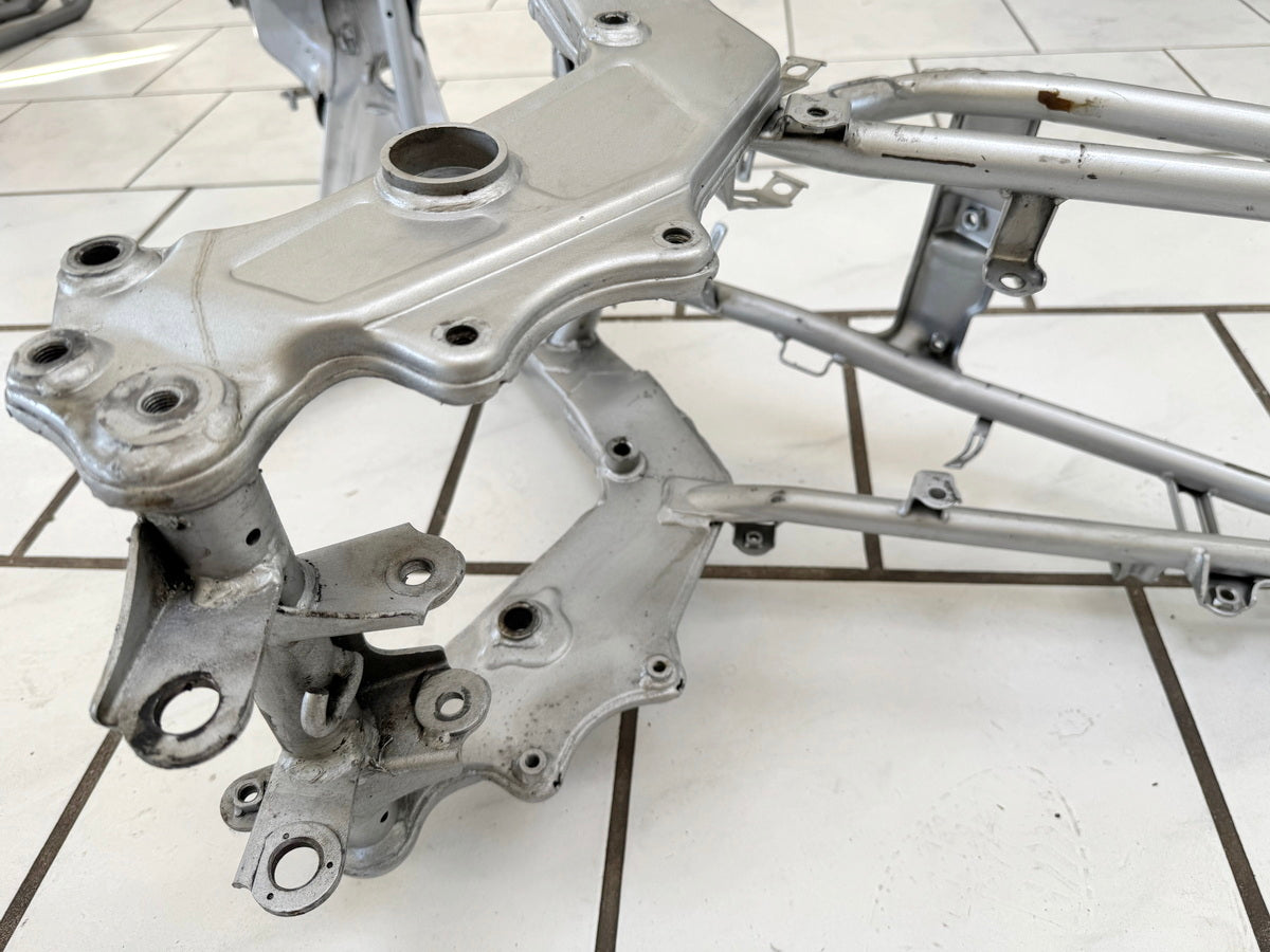 HONDA CBR 600 PC19  Rahmen & Brief Vermessungsprotokoll Dokumente unfallfrei
