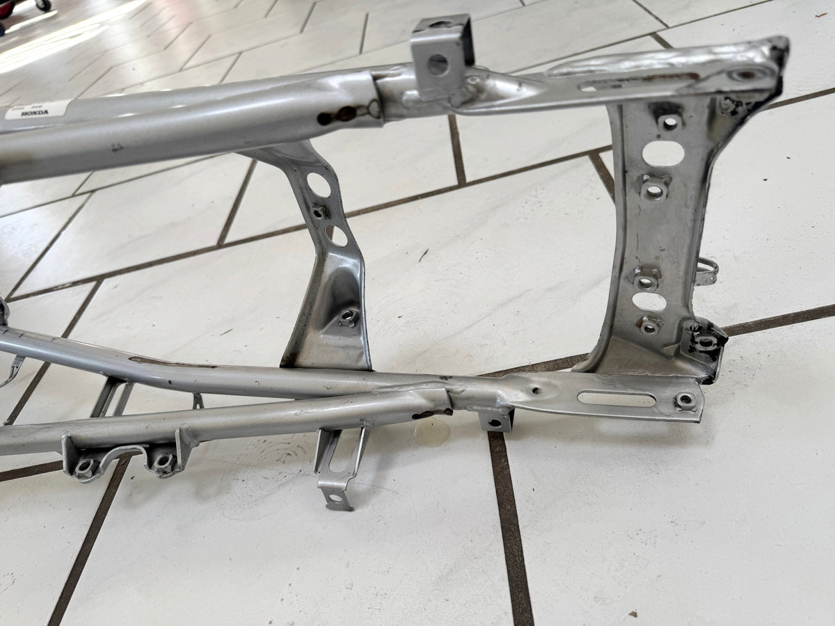 HONDA CBR 600 PC19  Rahmen & Brief Vermessungsprotokoll Dokumente unfallfrei