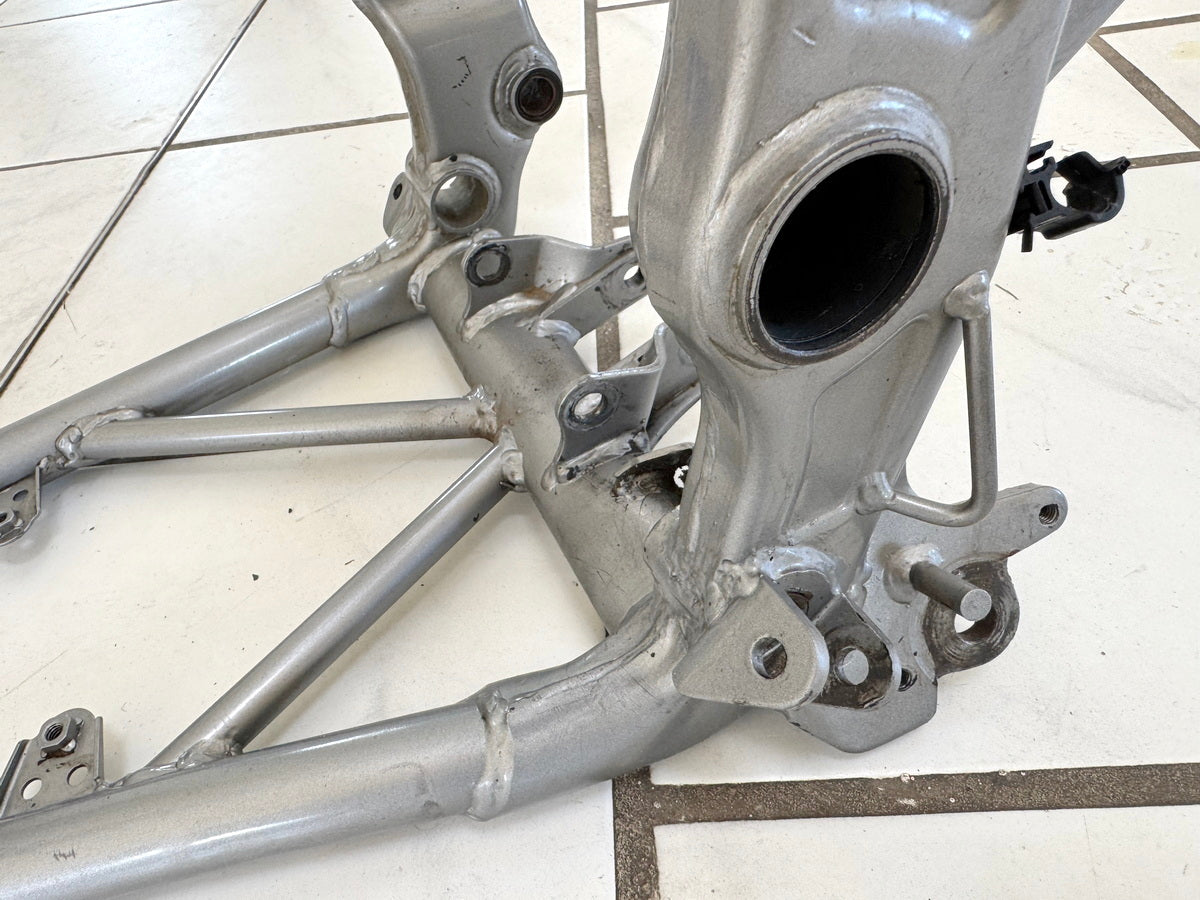HONDA NX 650 RD08 DOMINATOR Rahmen & Brief Vermessungsprotokoll unfallfrei