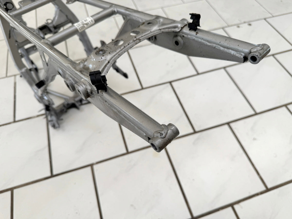 HONDA NX 650 RD08 DOMINATOR Rahmen & Brief Vermessungsprotokoll unfallfrei