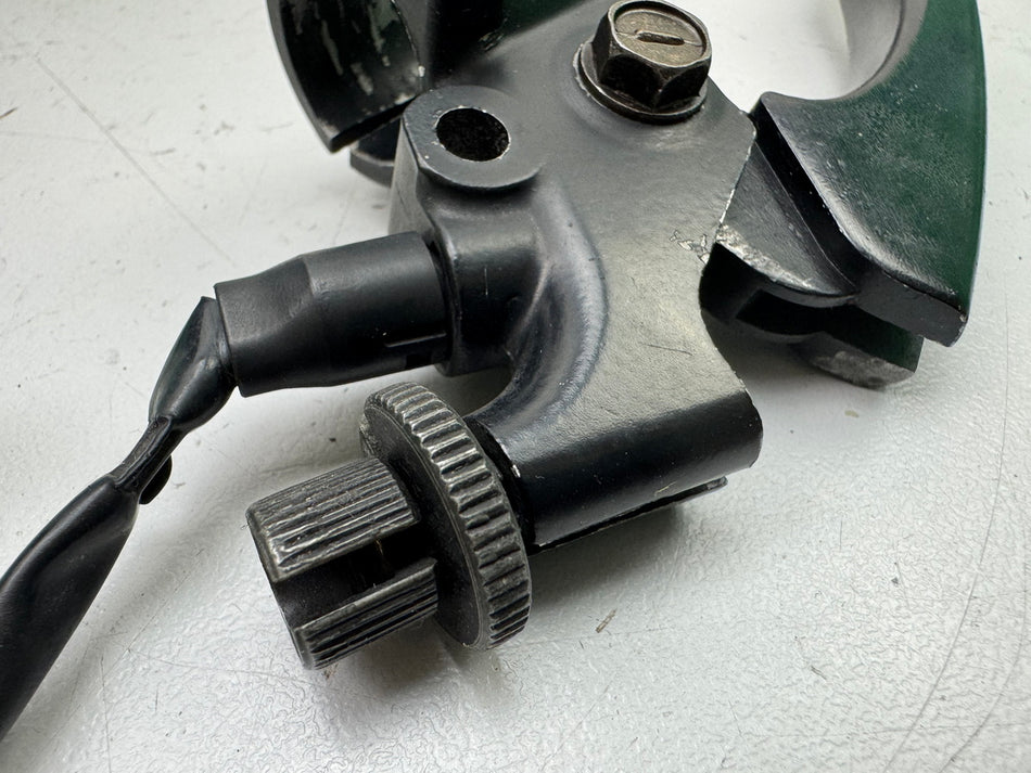 YAMAHA TT 600 E 4GV (4LW) Kupplungsarmatur Halter Kupplungshebel Spiegelhalter
