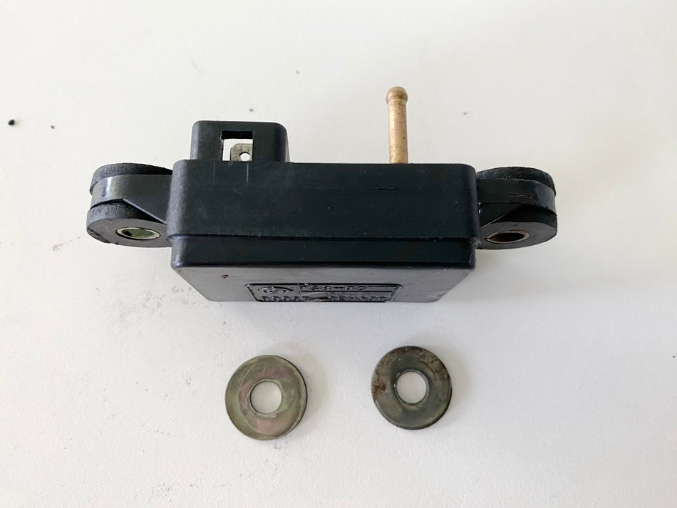 YAMAHA VMX-12 VMAX 1200 2WE Sensor de Impulso Unidad de Control de Presión Sensor de Presión Relé