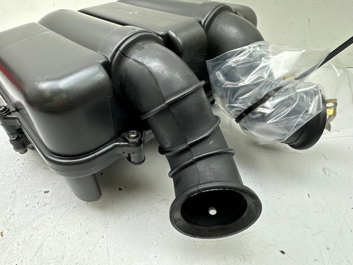 HONDA CBR 600 PC19 PC23 Airbox Air Filter Housing Air Filter Case Intake Funnel
