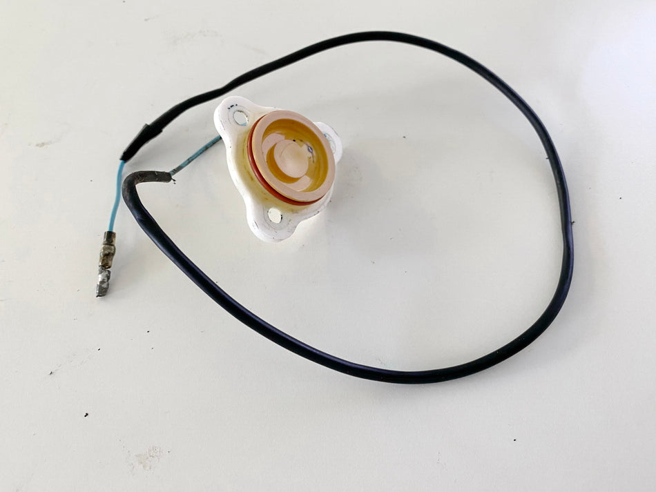 YAMAHA VMX-12 VMAX 1200 2WE Sensor de punto muerto para caja de cambios del motor