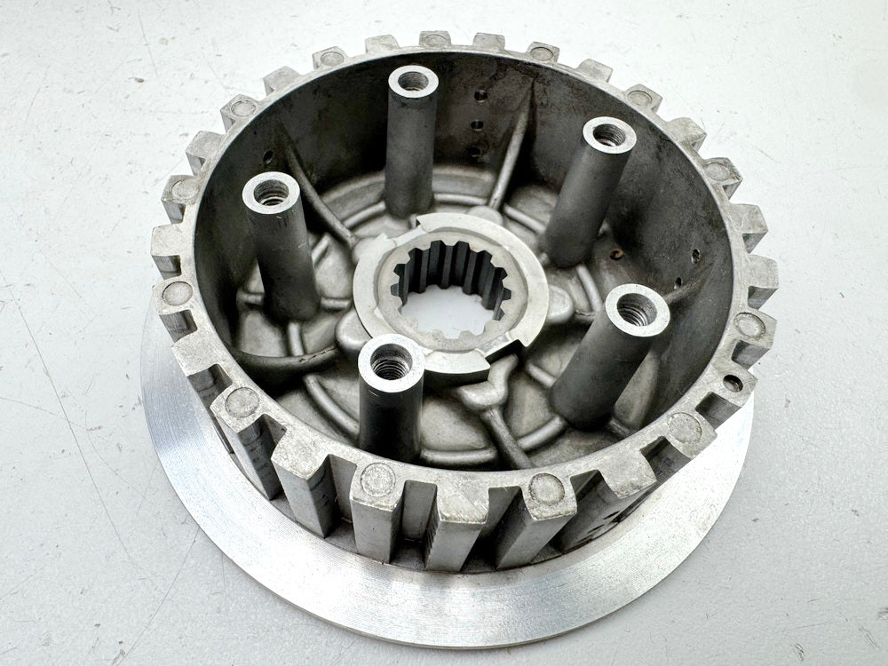 YAMAHA TT 600 E 4GV (4LW) Kupplungskorb innen Nabe Kupplung Gehäuse Motor