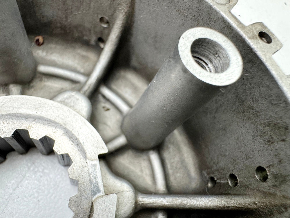 YAMAHA TT 600 E 4GV (4LW) Kupplungskorb innen Nabe Kupplung Gehäuse Motor