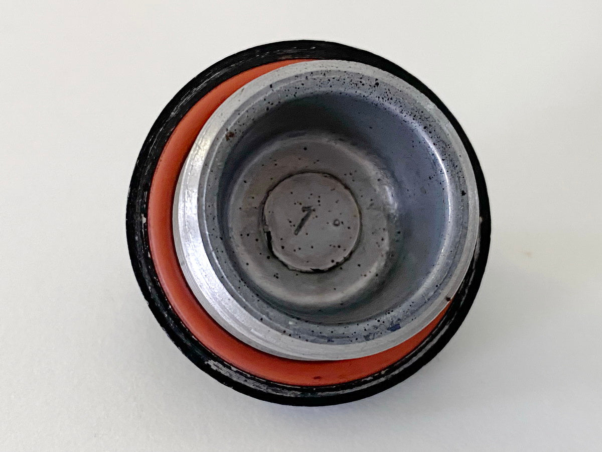 YAMAHA VMX-12 VMAX 1200 2WE Oil Filler Neck Cap Cover Screw Oil