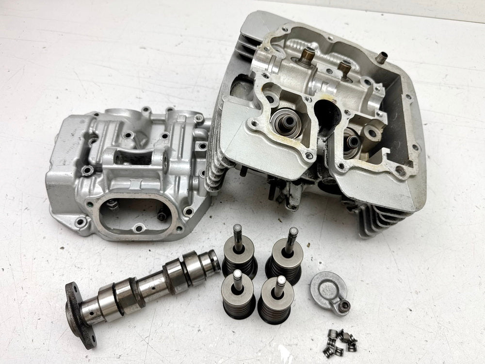YAMAHA TT 600 E 4GV (4LW) Zylinderkopf Nockenwelle Kipphebel Ventile 29868 km