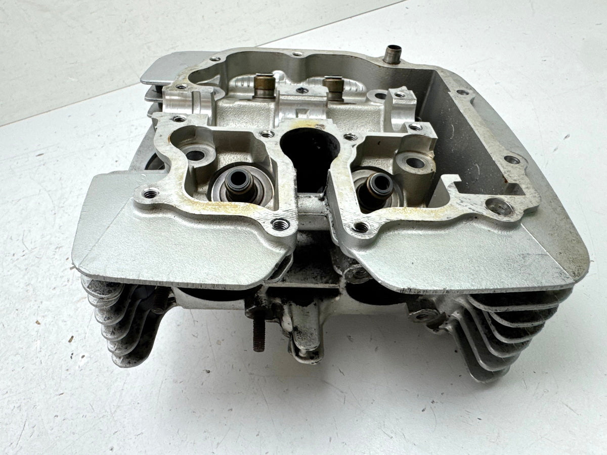 YAMAHA TT 600 E 4GV (4LW) Zylinderkopf Nockenwelle Kipphebel Ventile 29868 km