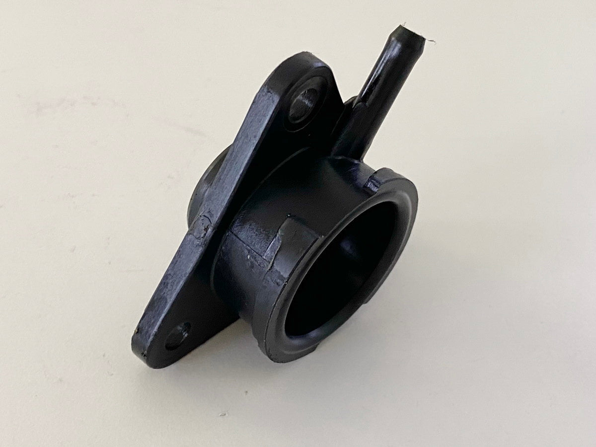 YAMAHA VMX-12 VMAX 1200 2WE Radiator Filler Neck (Coolant)