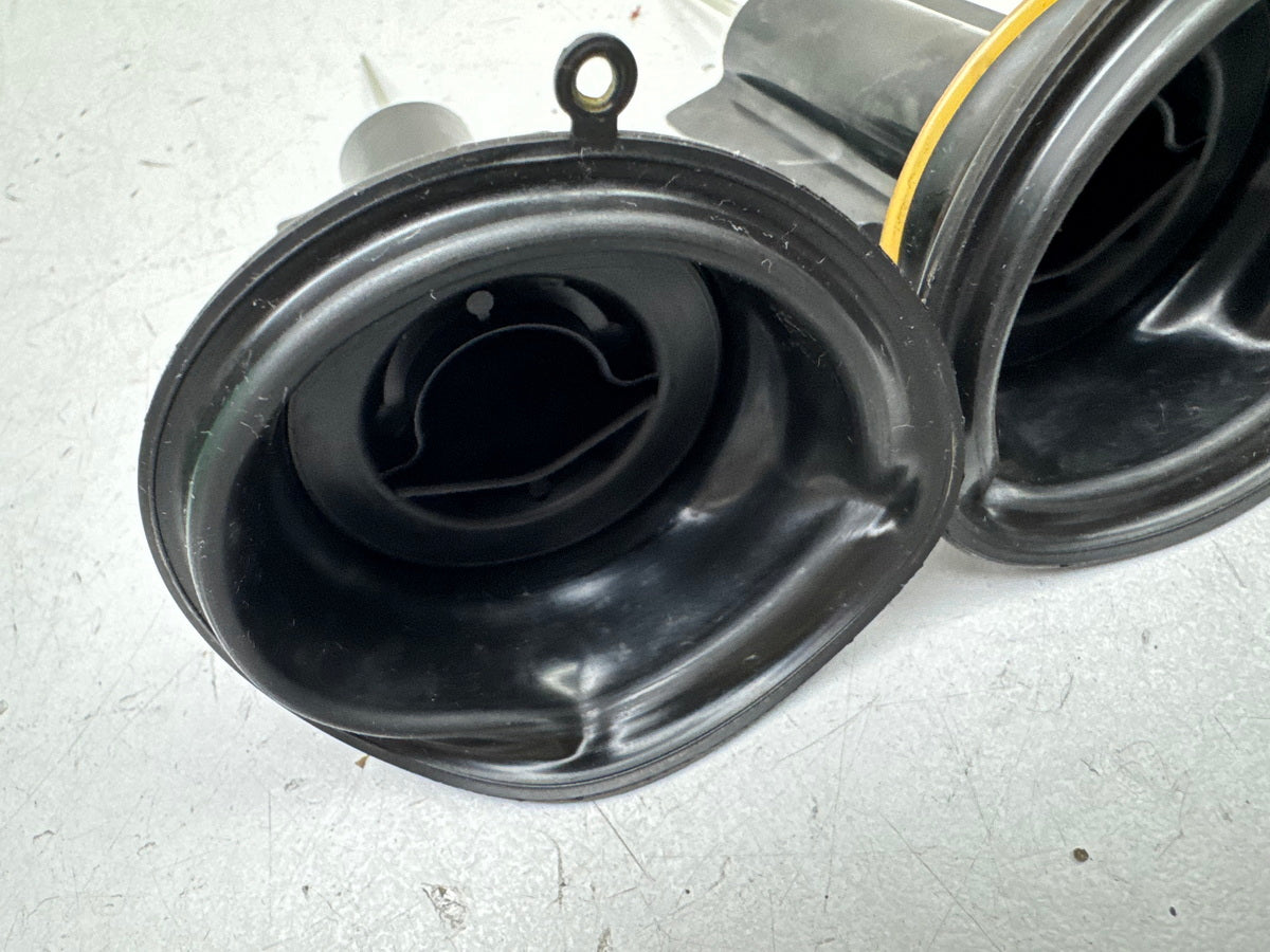 YAMAHA YZF R1 RN01 RN04 Gasschieber Membrane Membran für Vergaser Mikuni 98-01