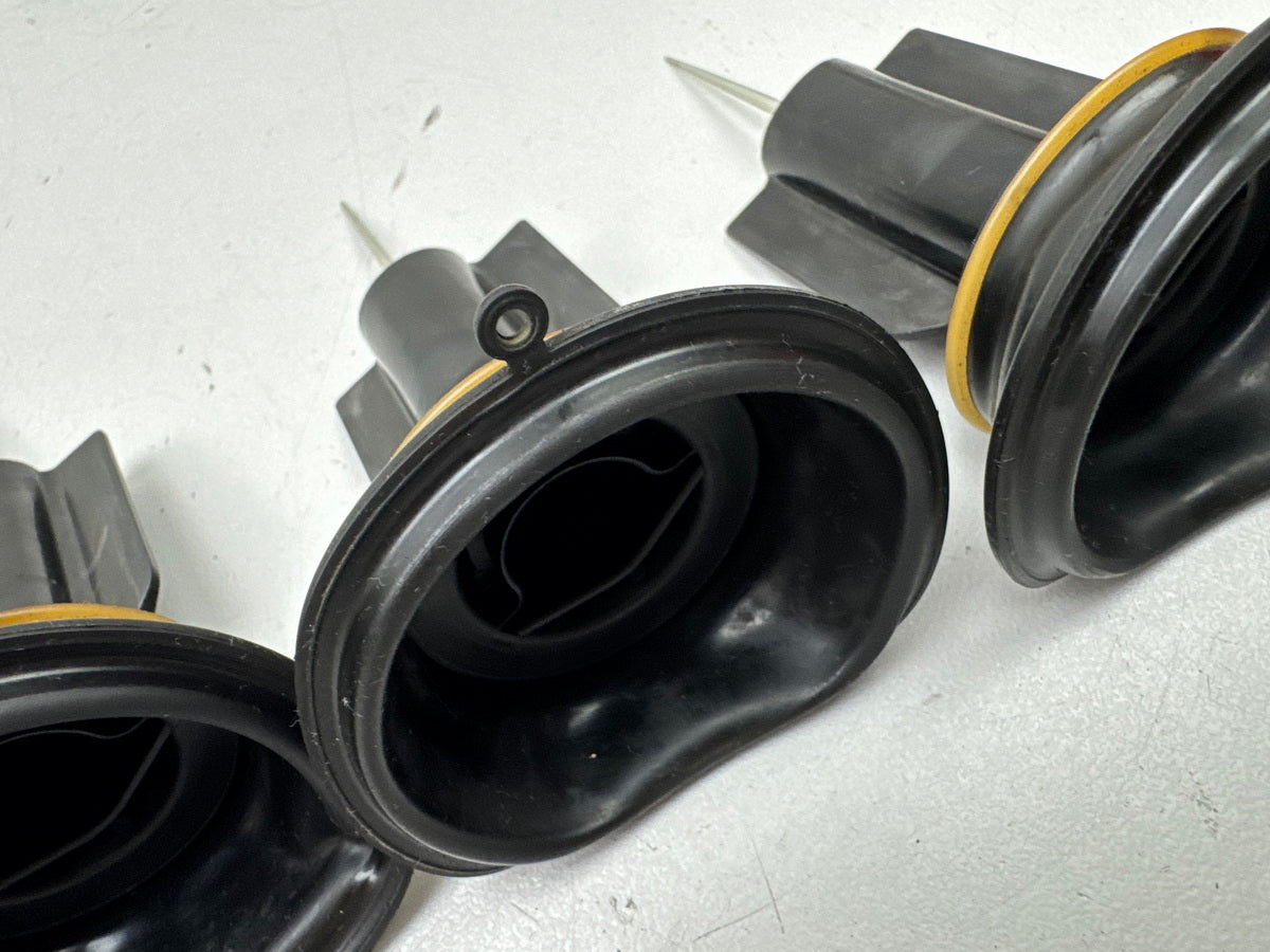 YAMAHA YZF R1 RN01 RN04 Gasschieber Membrane Membran für Vergaser Mikuni 98-01