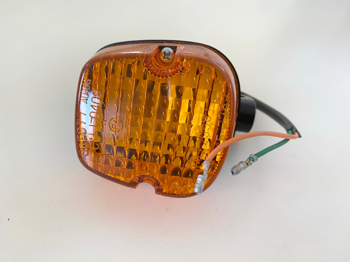 Honda Blinker vorn links Turn Signal 33450-MC8-611 ersetzt durch 33400MC8619 NEU
