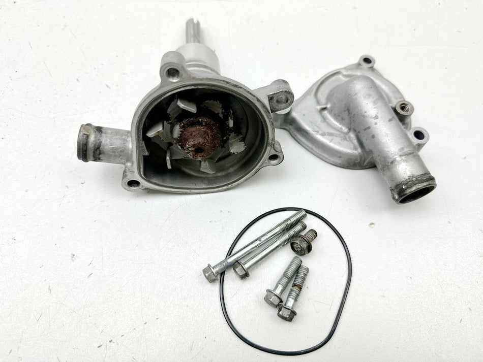 HONDA CBR 600 PC19 PC23 Bomba de agua impulsor Tapa de motor (para motor)