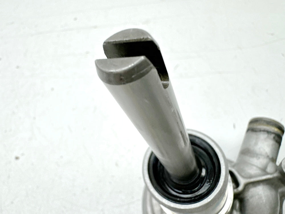 HONDA CBR 600 PC19 PC23 Bomba de agua impulsor Tapa de motor (para motor)