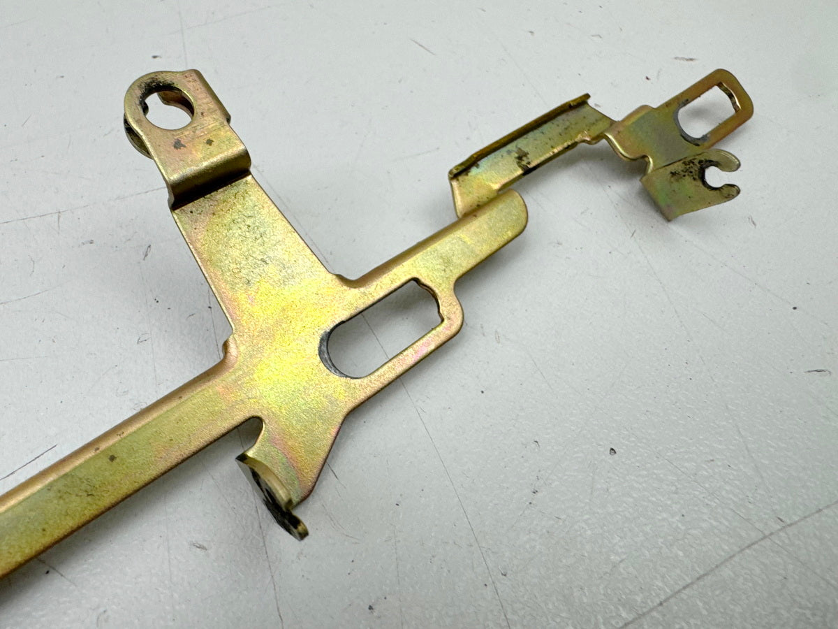 YAMAHA YZF R1 RN01 RN04 Hebel Anlasser Führung für Vergaser Halter Choke Strebe