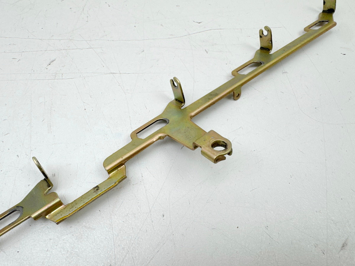 YAMAHA YZF R1 RN01 RN04 Hebel Anlasser Führung für Vergaser Halter Choke Strebe