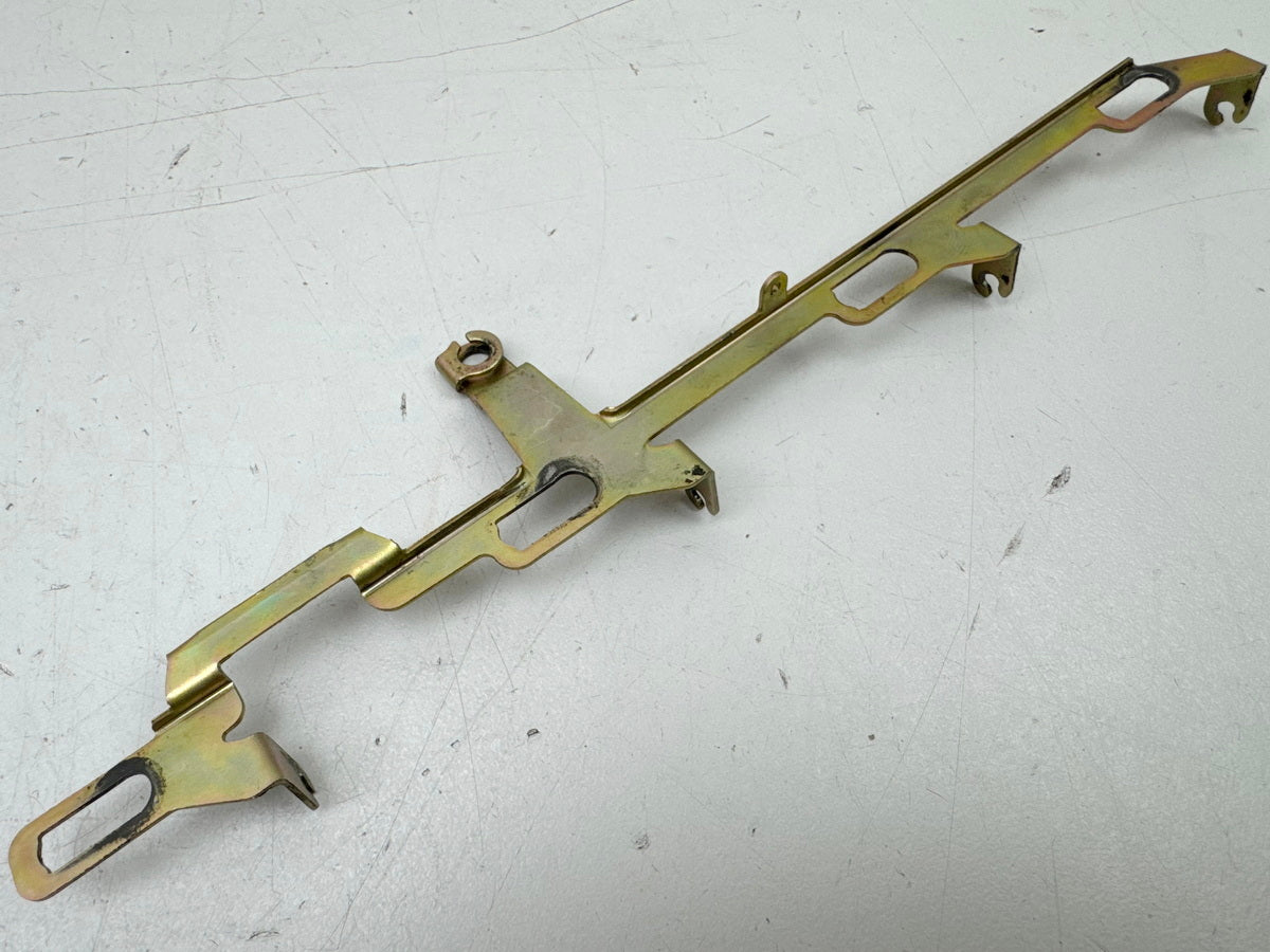 YAMAHA YZF R1 RN01 RN04 Hebel Anlasser Führung für Vergaser Halter Choke Strebe