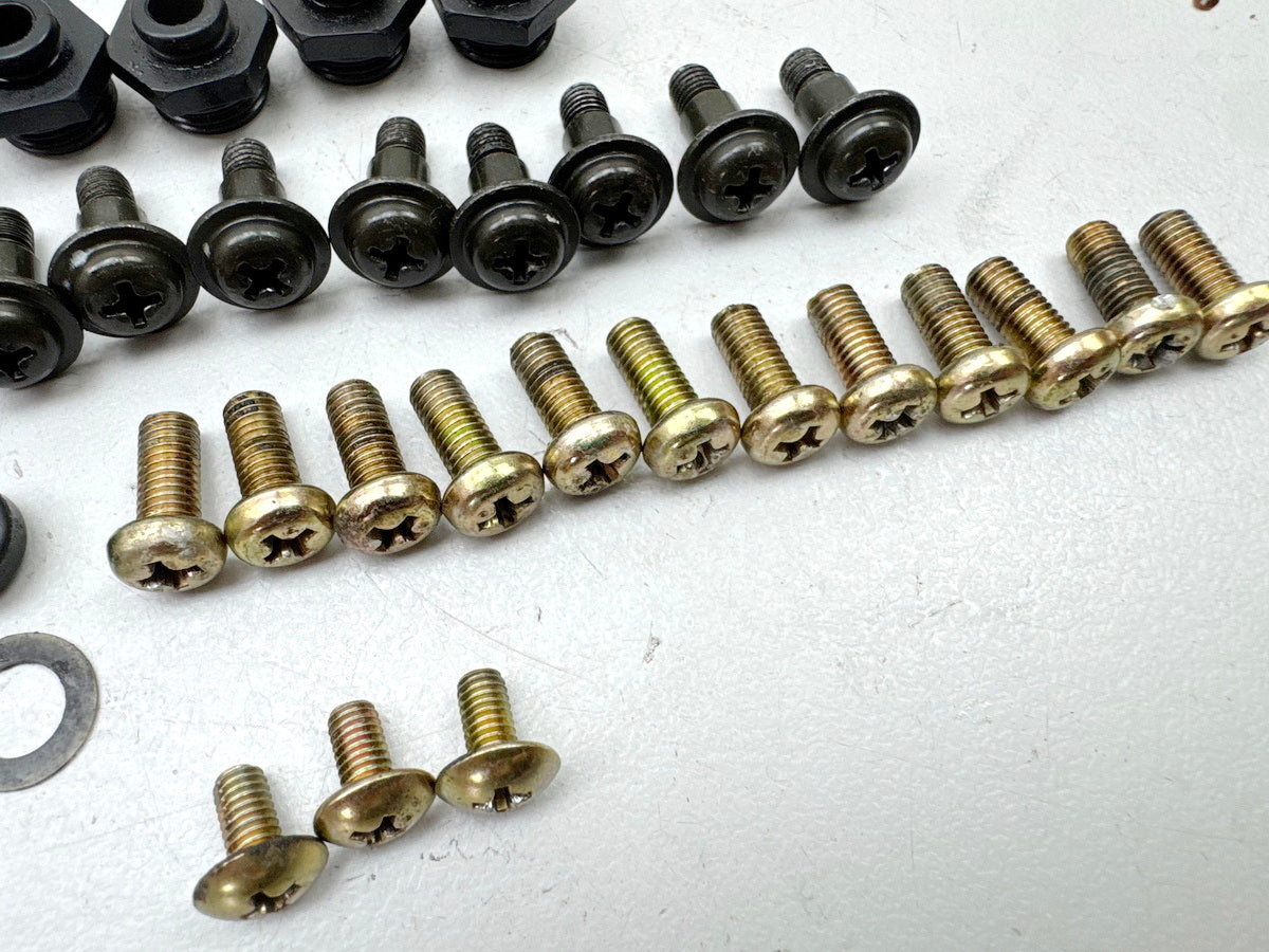 YAMAHA YZF R1 RN01 RN04 Düsen Nadeln für Vergaser Vergaserteile Mikuni 98-01