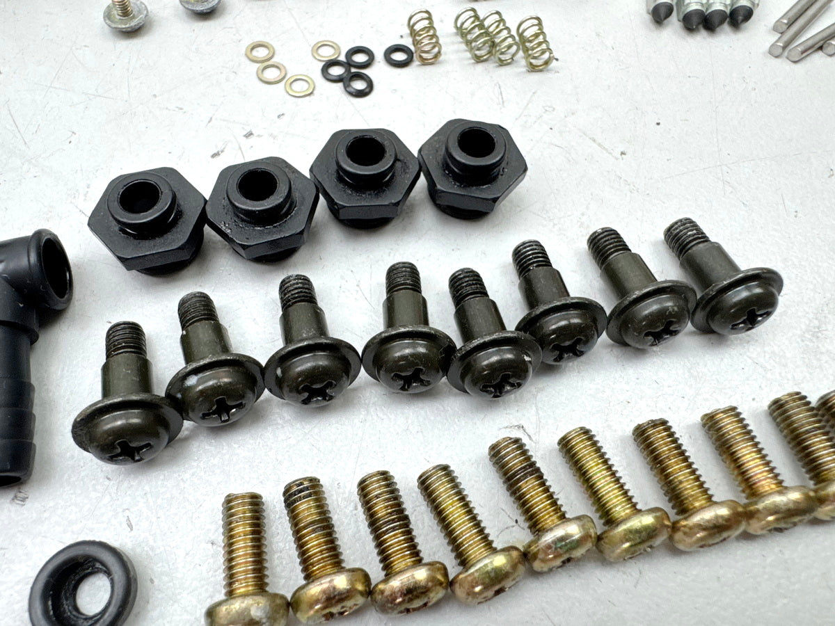 YAMAHA YZF R1 RN01 RN04 Düsen Nadeln für Vergaser Vergaserteile Mikuni 98-01