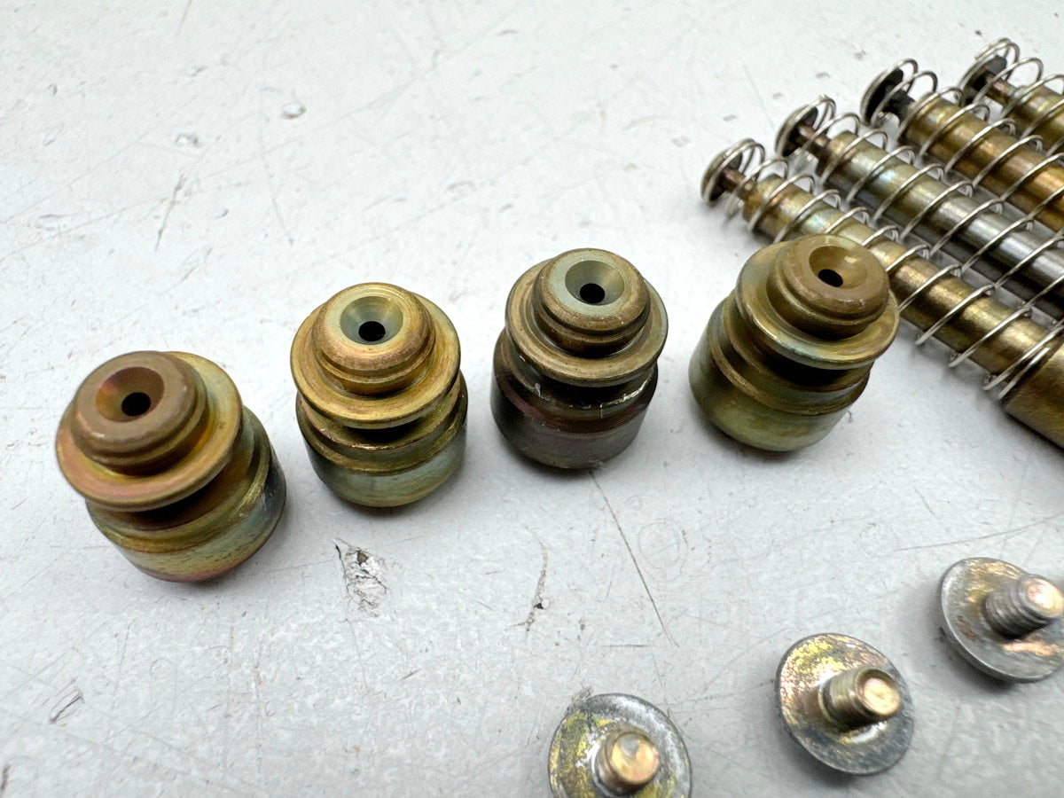 YAMAHA YZF R1 RN01 RN04 Düsen Nadeln für Vergaser Vergaserteile Mikuni 98-01