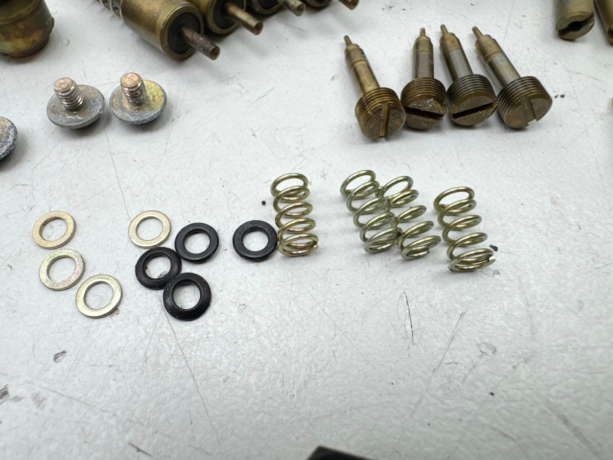 YAMAHA YZF R1 RN01 RN04 Düsen Nadeln für Vergaser Vergaserteile Mikuni 98-01