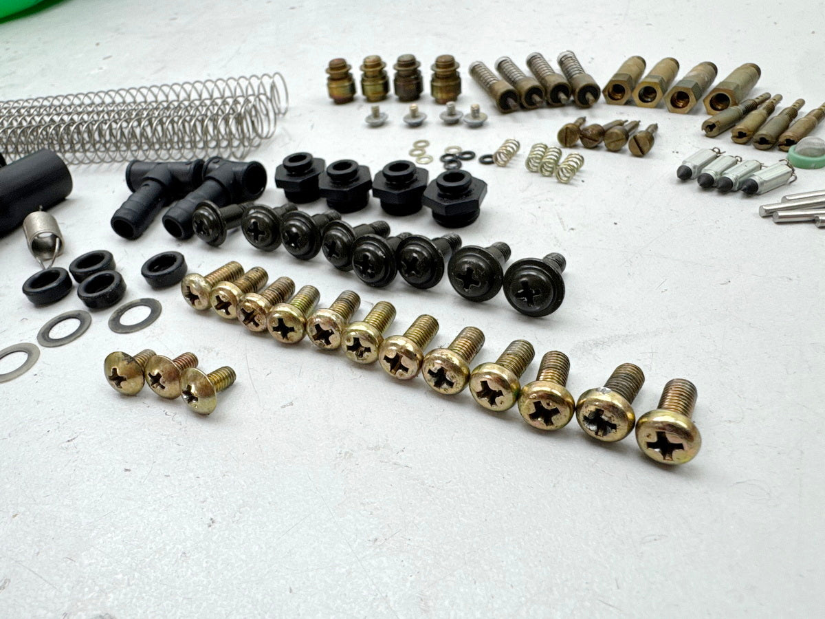 YAMAHA YZF R1 RN01 RN04 Düsen Nadeln für Vergaser Vergaserteile Mikuni 98-01