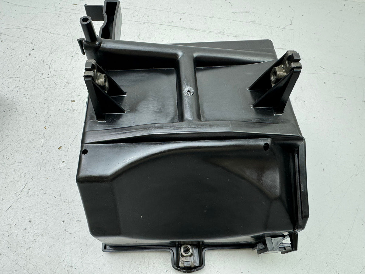 HONDA CBR 600 PC19 PC23 Caja de batería, compartimento de batería, soporte, tapa de batería