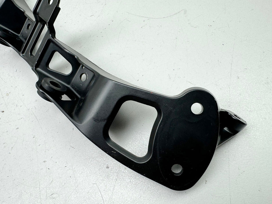 KAWASAKI ZX-6R 636 C Halterung Spiegel Tacho Träger Tachohalter Strebe 05-06
