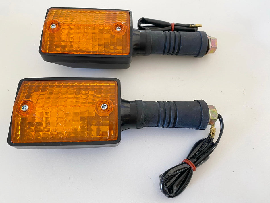 Intermitentes traseros izquierdos y derechos, par, de accesorio para Yamaha DT FZ RD XT - NUEVO