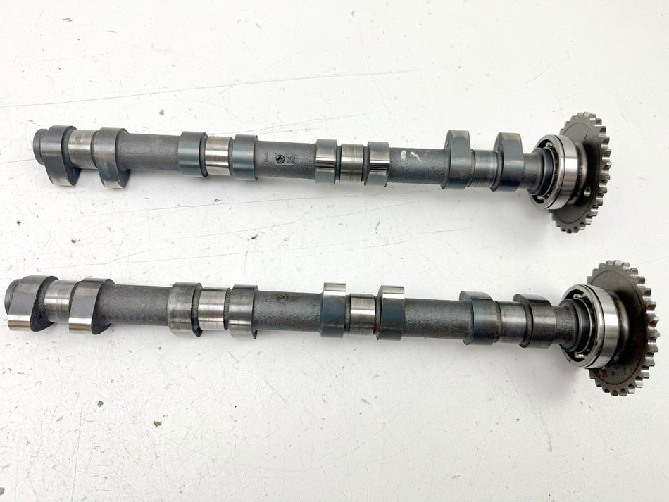 KAWASAKI ZX-7R ZX750P Nockenwelle Auslass Einlass für Zylinderkopf Motor 96-03