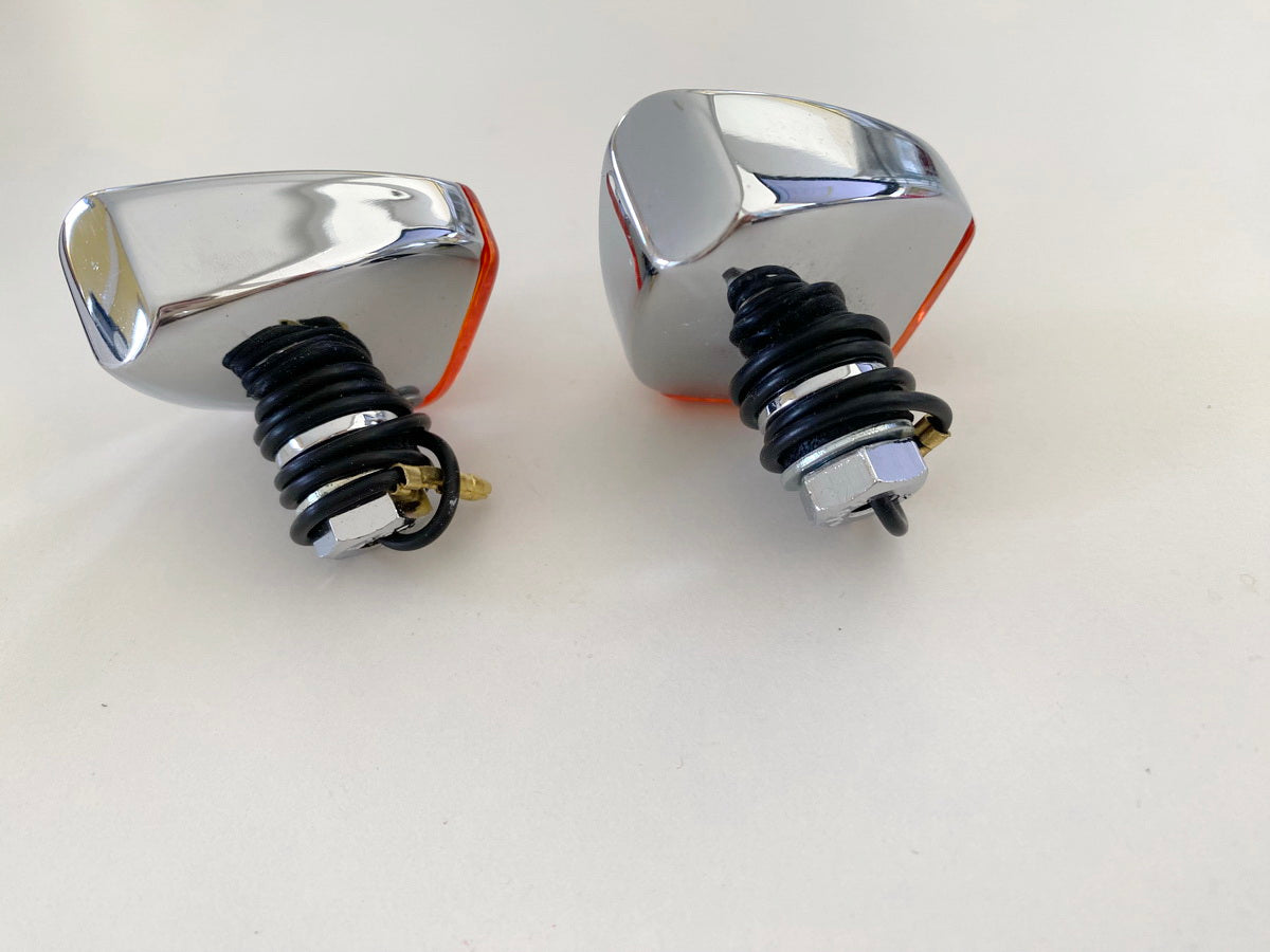 Highway Hawk Custom Blinkerpaar Blinker klein Turn Signal 404170 96 - NEU