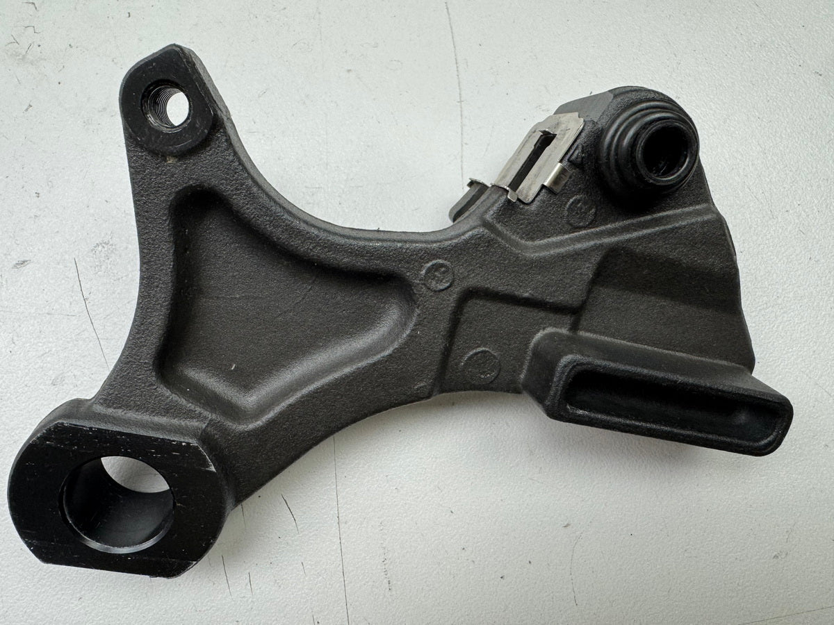 Triumph Street Triple 675 D67LD Bremsankerplatte Halter Bremssattel hinten 07-12