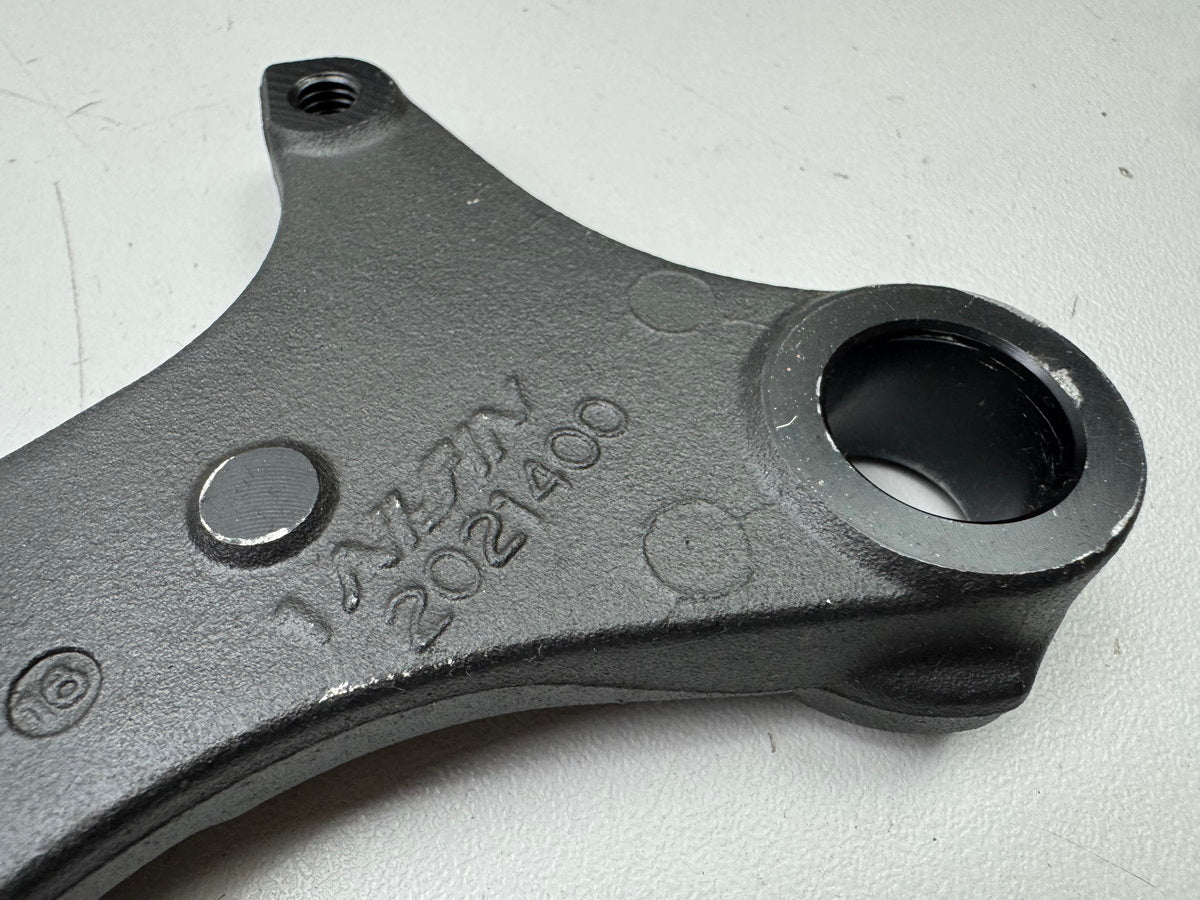Triumph Street Triple 675 D67LD Bremsankerplatte Halter Bremssattel hinten 07-12