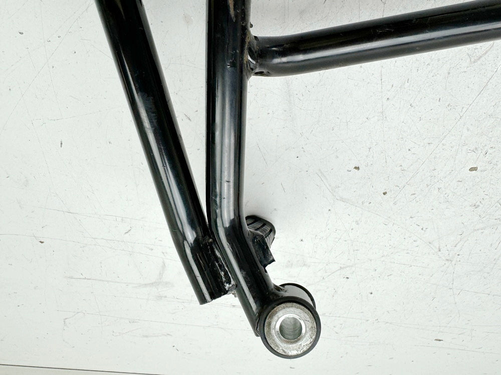 HONDA CBR 600 PC19 PC23 Fußrastenanlage Sozius rechts Halter Fußraste hinten