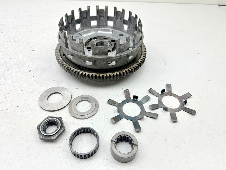 KAWASAKI ZX-7R ZX750P N Kupplungskorb Kupplung Basket Clutch (für Motor) 96-03