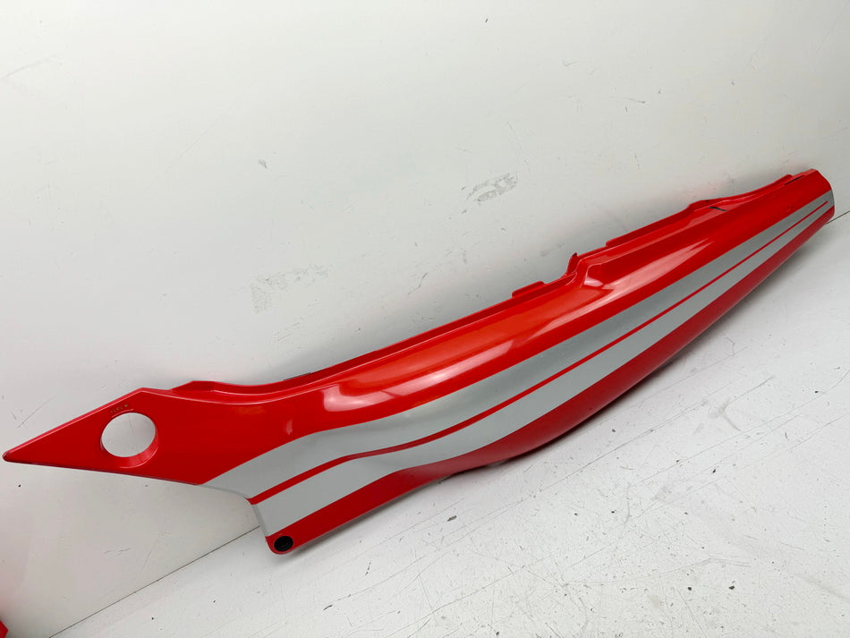 HONDA CBR 600 PC19 PC23 Carenado trasero izquierdo Tapa Cubierta Lateral Trasera