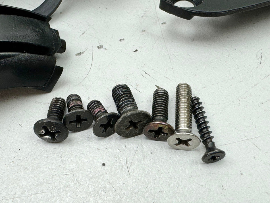 BMW R 1150 RT R22 Umlenkrolle Gehäuse für Gasgriff Gaszüge Abdeckung Cover