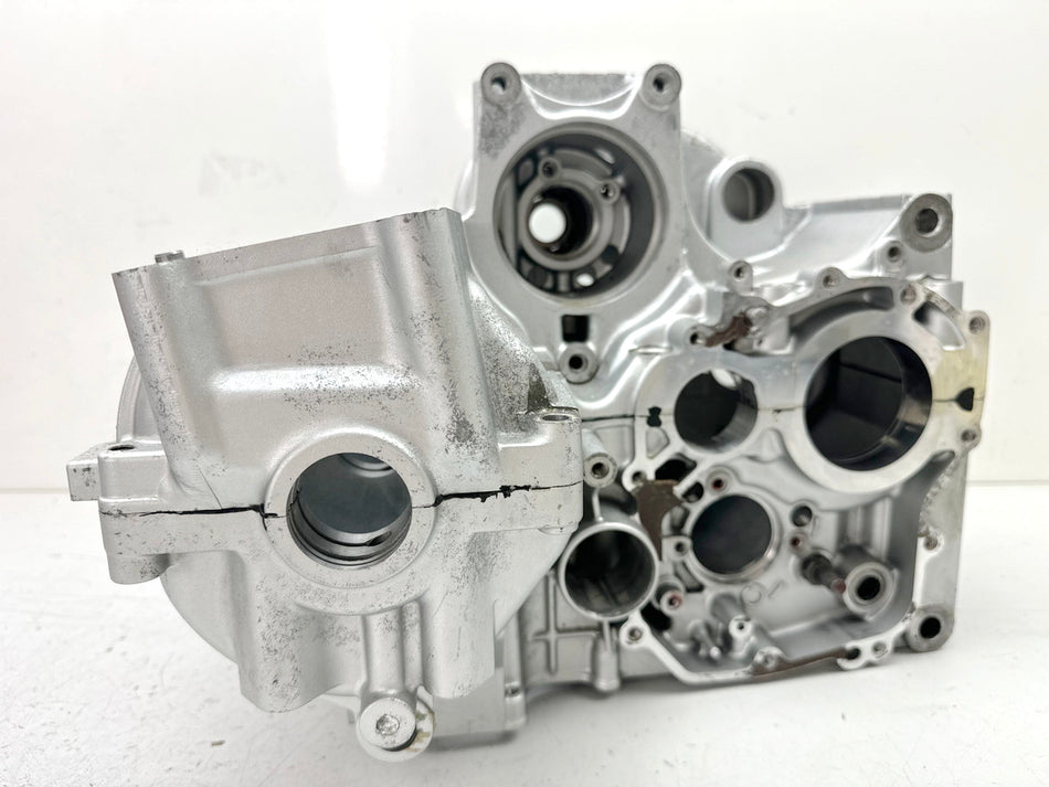KAWASAKI ZX-7R ZX750P Motorgehäuse Motorblock Kurbelgehäuse (für Motor)  96-03