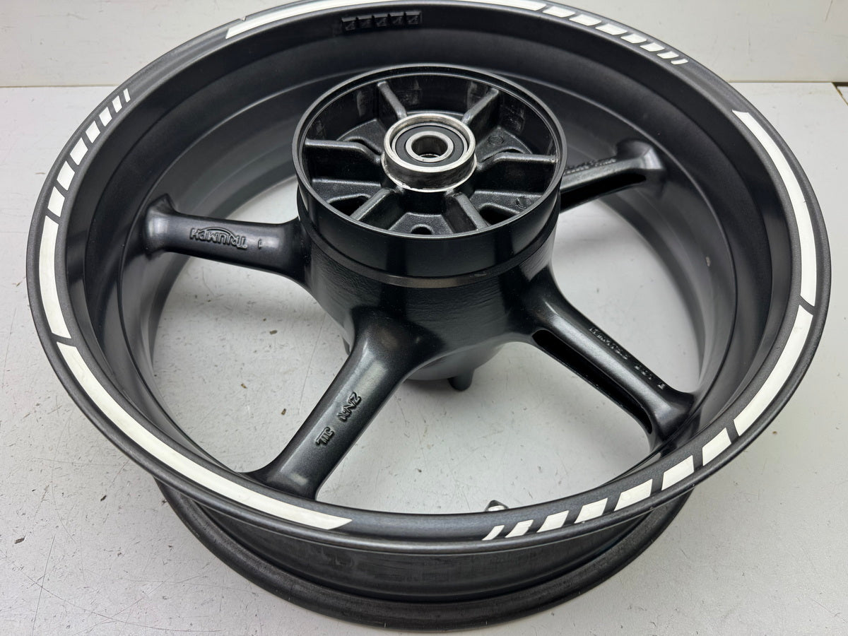 Triumph Street Triple 675 D67LD Felge hinten Hinterrad Hinterradfelge  07-12