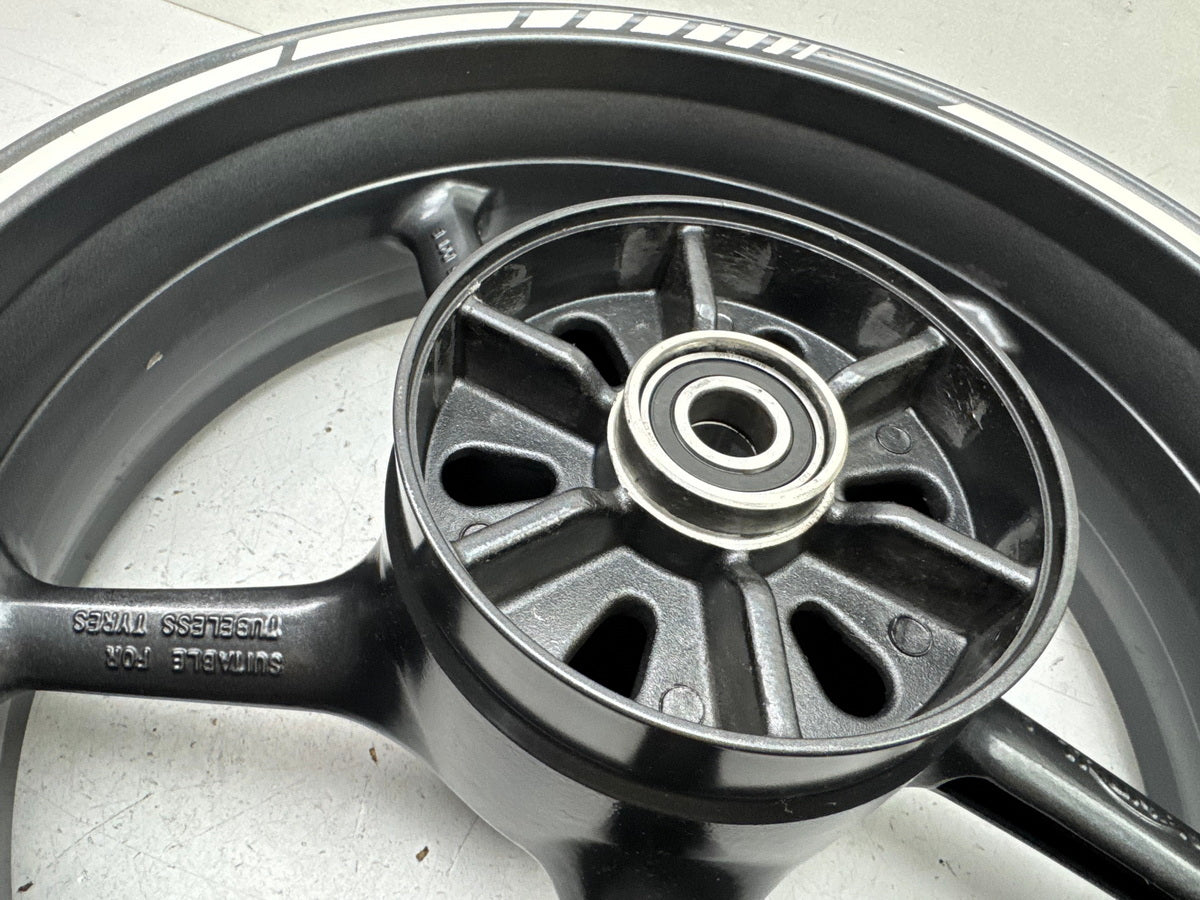 Triumph Street Triple 675 D67LD Felge hinten Hinterrad Hinterradfelge  07-12