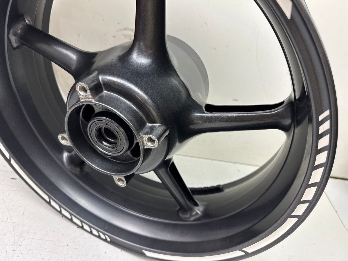 Triumph Street Triple 675 D67LD Felge hinten Hinterrad Hinterradfelge  07-12