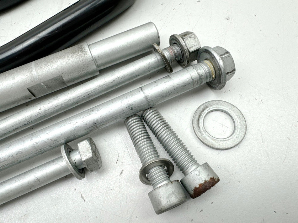 BMW R 1150 RT R22 Halterung Motor Strebe Achse Bolzen Motorhalter (für Rahmen)