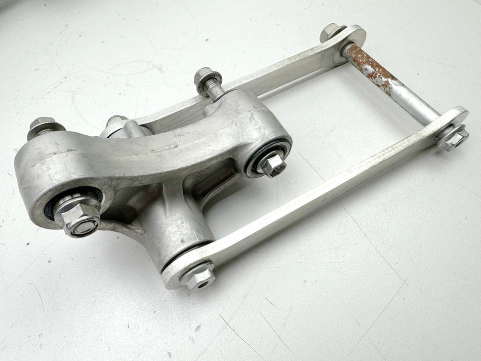 KAWASAKI ZX-6R 636 C Umlenkung Federbein original Umlenkhebel Streben 05-06