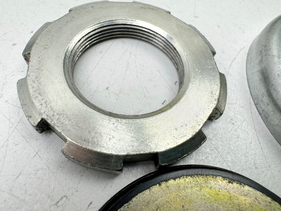 HONDA CBR 600 PC19 PC23 Mutter Lenkkopf Gabelbrücke Sicherung Staubschutz