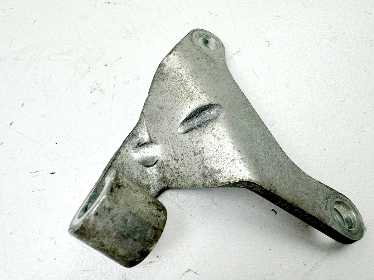 HONDA CBR 600 PC19 PC23 Halterung Kupplungszug Träger Aufnahme Kupplungsdeckel