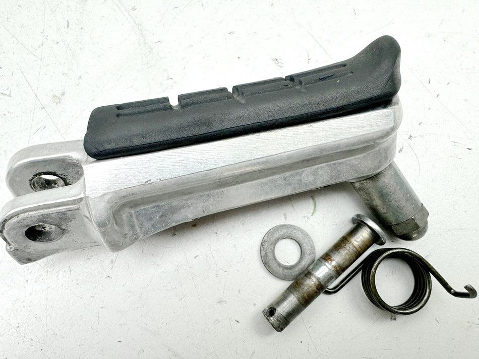 HONDA CBR 600 PC19 PC23 Estribera delantera derecha del conductor Goma de estribera Footrest