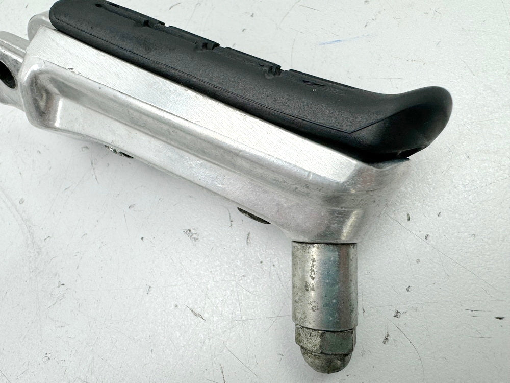HONDA CBR 600 PC19 PC23 Footpeg Rider Right Front Footpeg Rubber Footrest